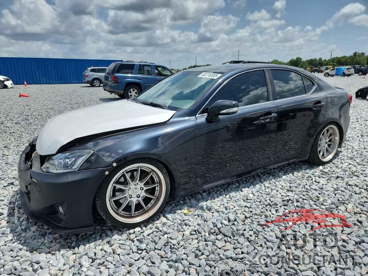LEXUS IS 2011 - JTHBF5C22B5144607