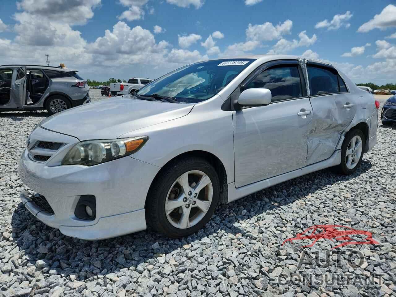 TOYOTA COROLLA 2013 - 5YFBU4EE9DP077468