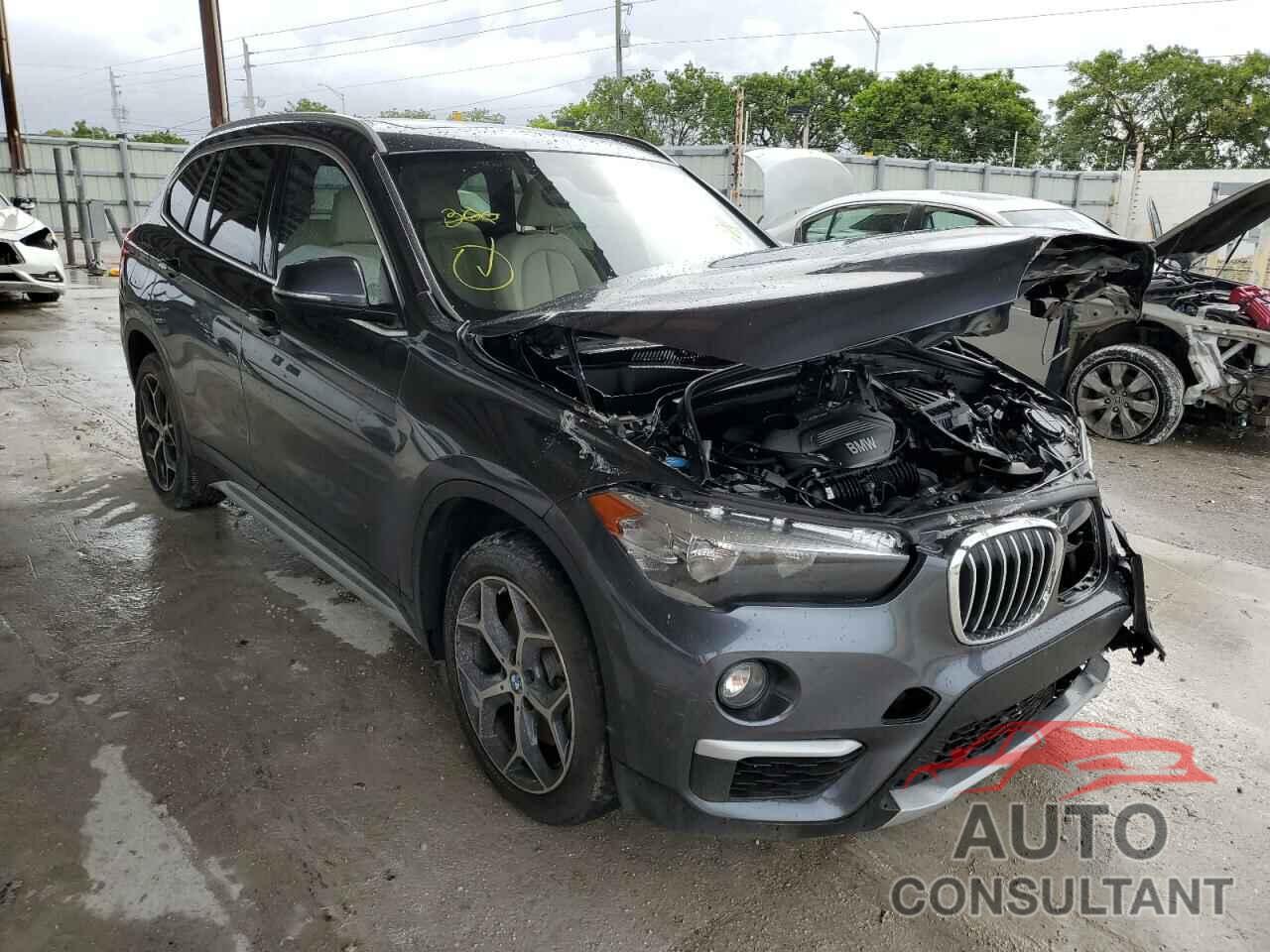 BMW X1 2018 - WBXHU7C31J5L09716