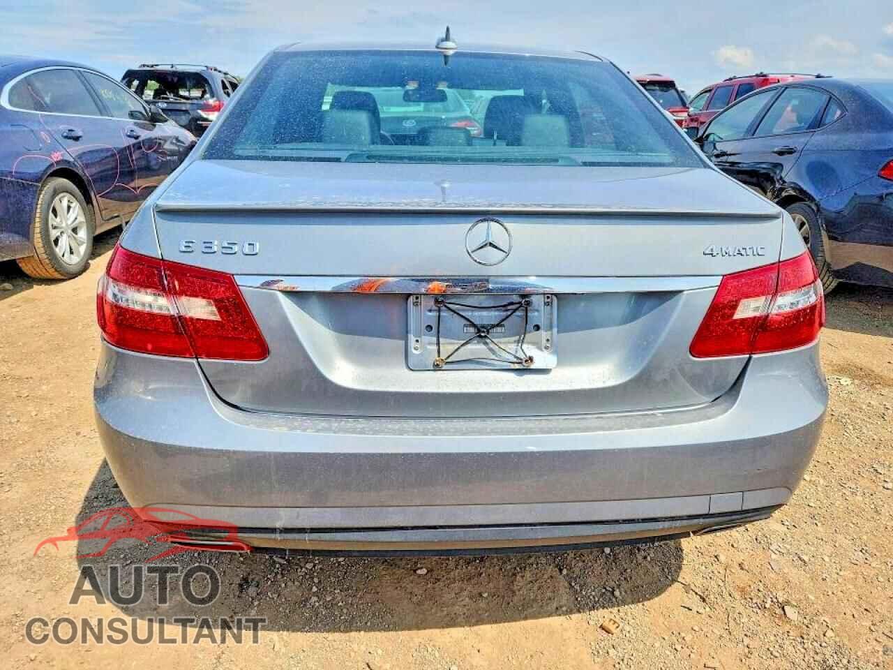 MERCEDES-BENZ E-CLASS 2013 - WDDHF8JB1DA748312