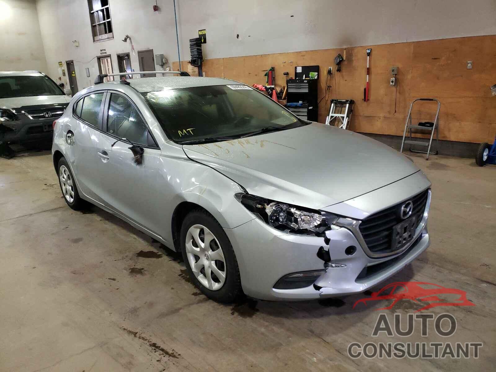 MAZDA 3 2017 - 3MZBN1K72HM133648