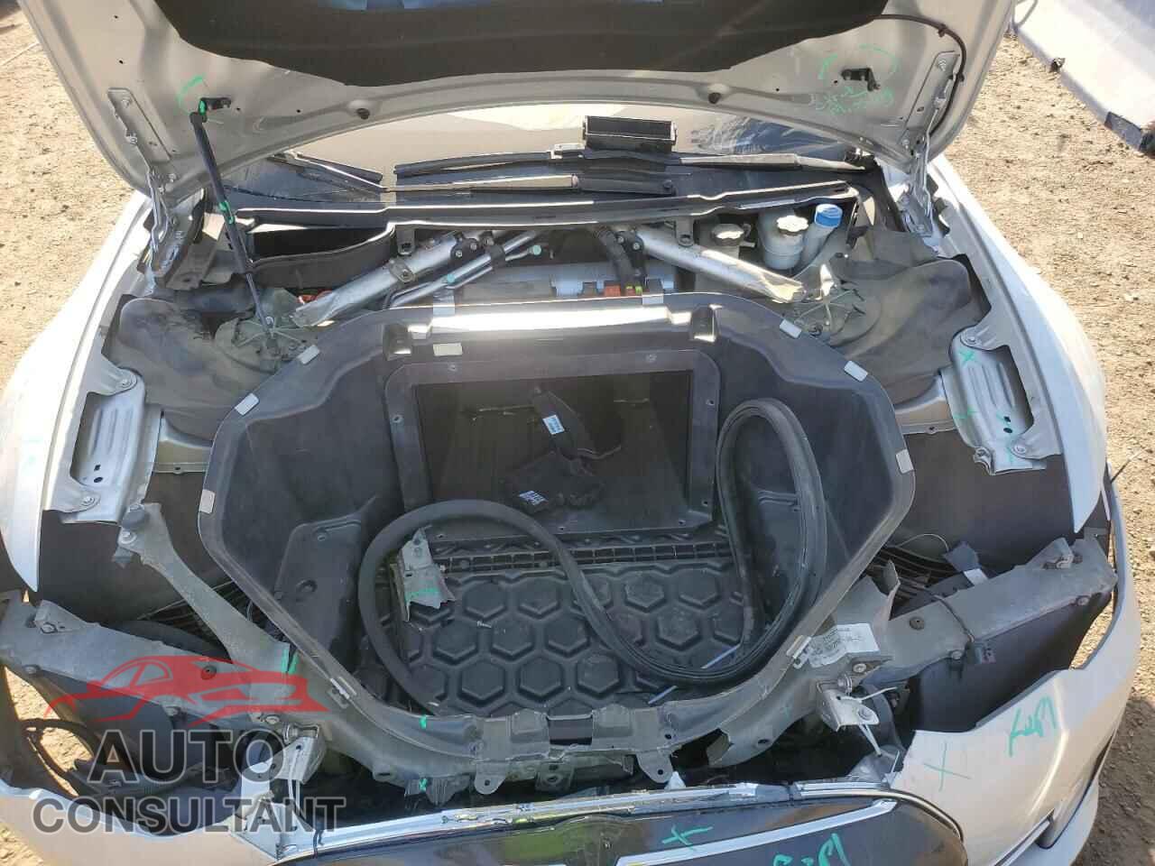 TESLA MODEL S 2013 - 5YJSA1DP6DFP07873