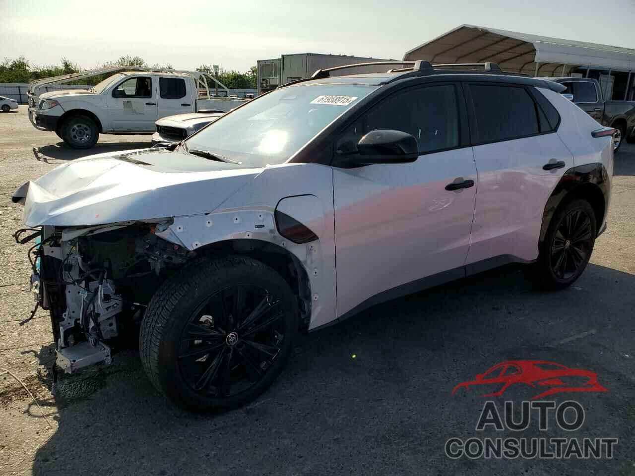 TOYOTA BZ4X XLE 2025 - JTMABACA6SA092821