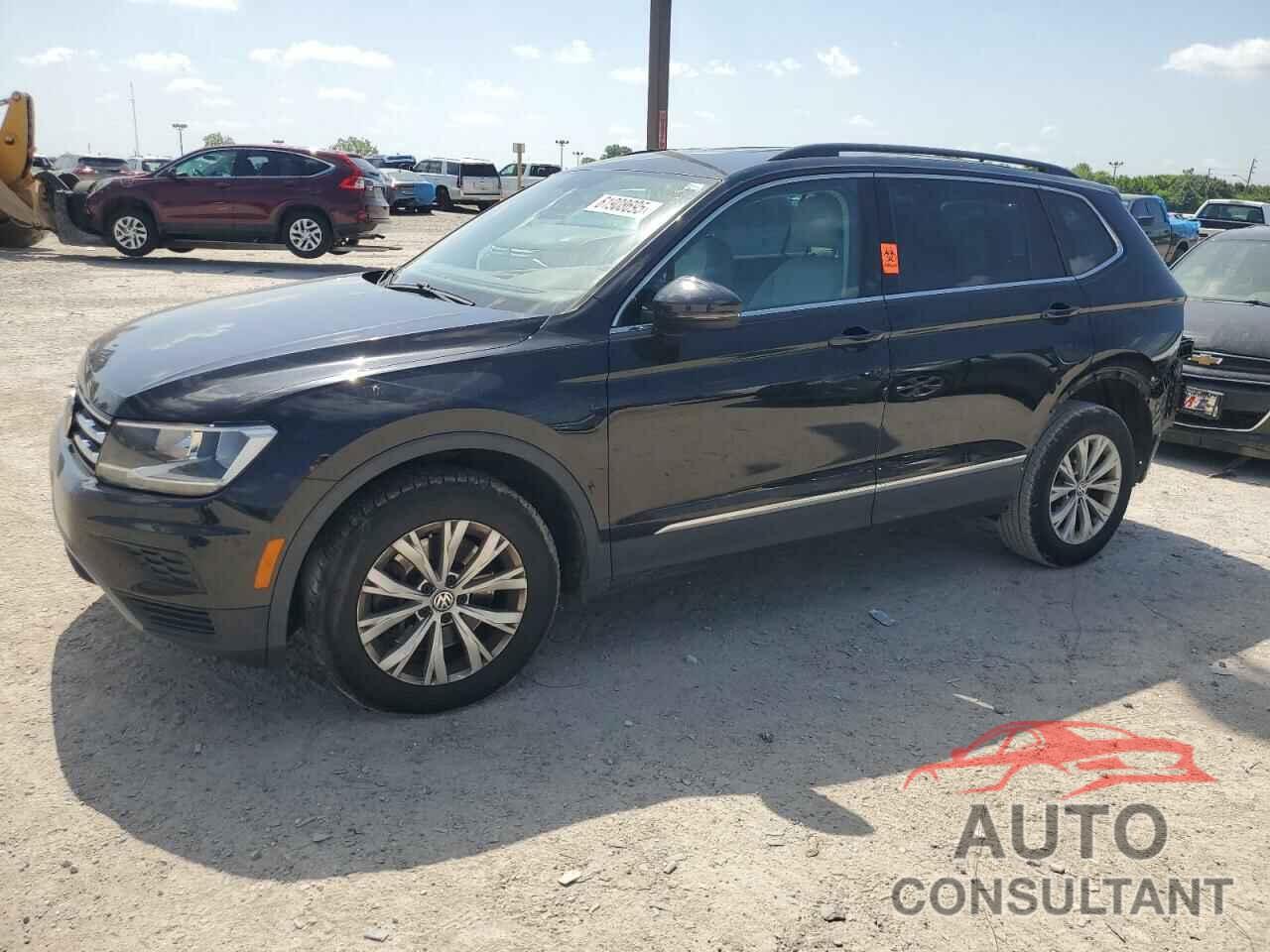 VOLKSWAGEN TIGUAN 2018 - 3VV3B7AX1JM082817