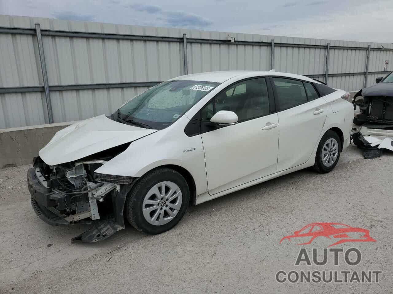 TOYOTA PRIUS 2017 - JTDKBRFUXH3544808