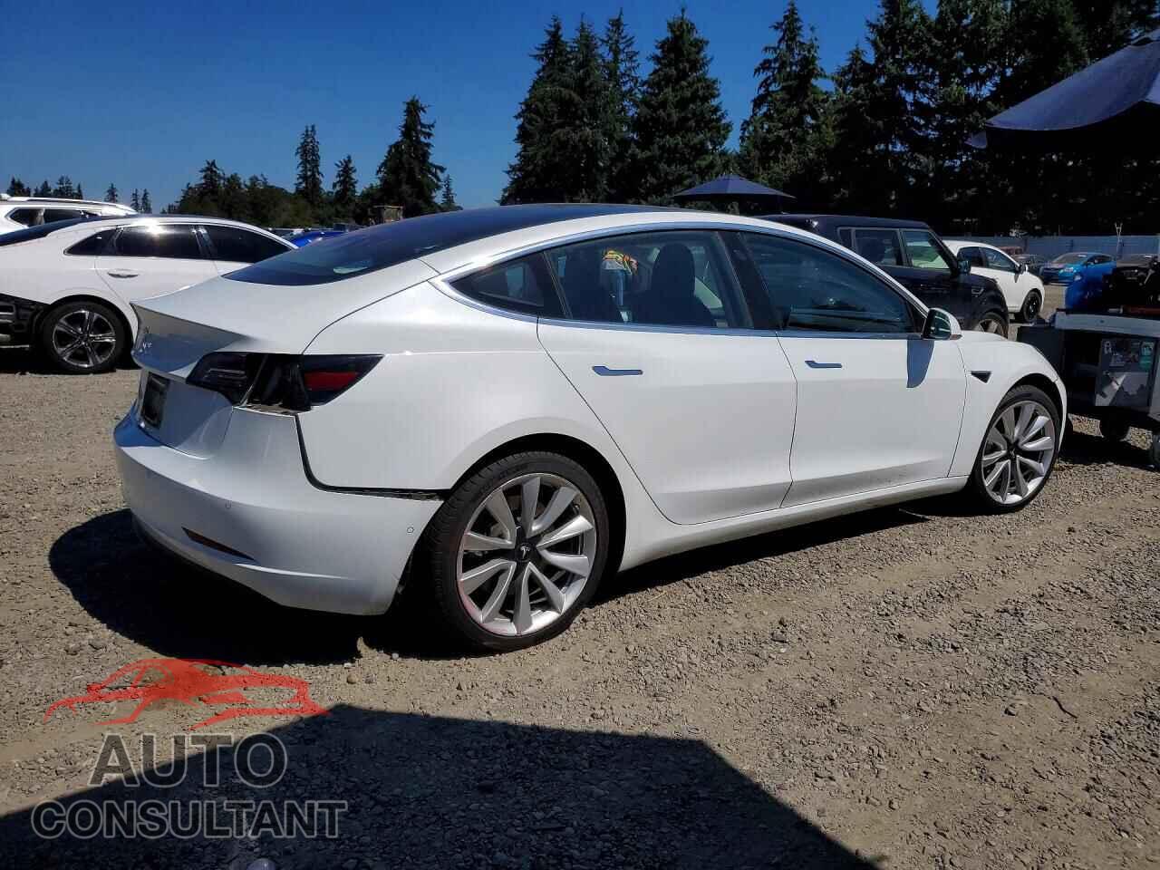 TESLA MODEL 3 2018 - 5YJ3E1EB8JF092458