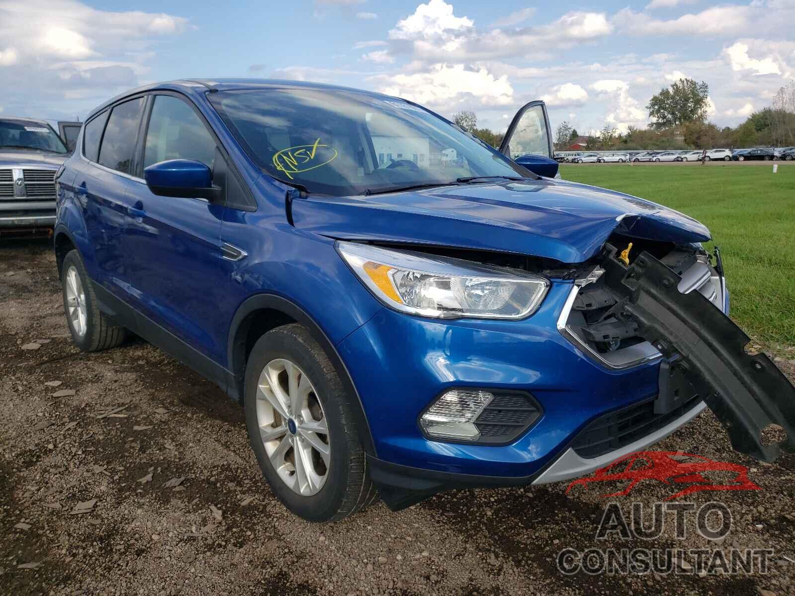 FORD ESCAPE 2017 - 1FMCU0GD4HUB94980