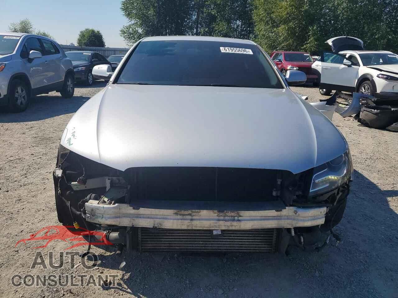 AUDI A4 2012 - WAUFFAFL9CN004164