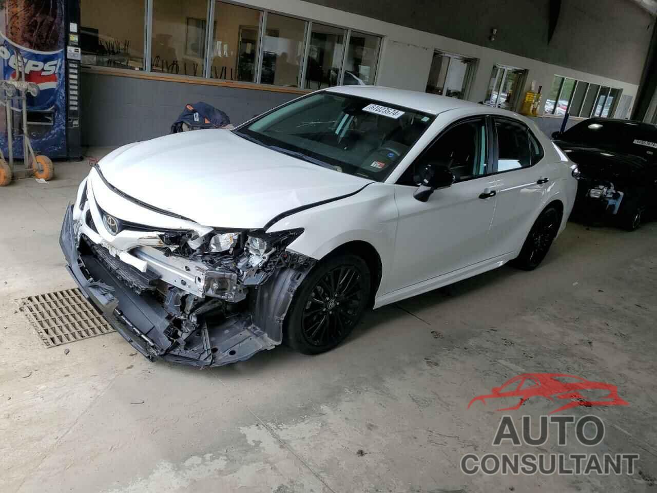 TOYOTA CAMRY 2022 - 4T1G11AK1NU054940