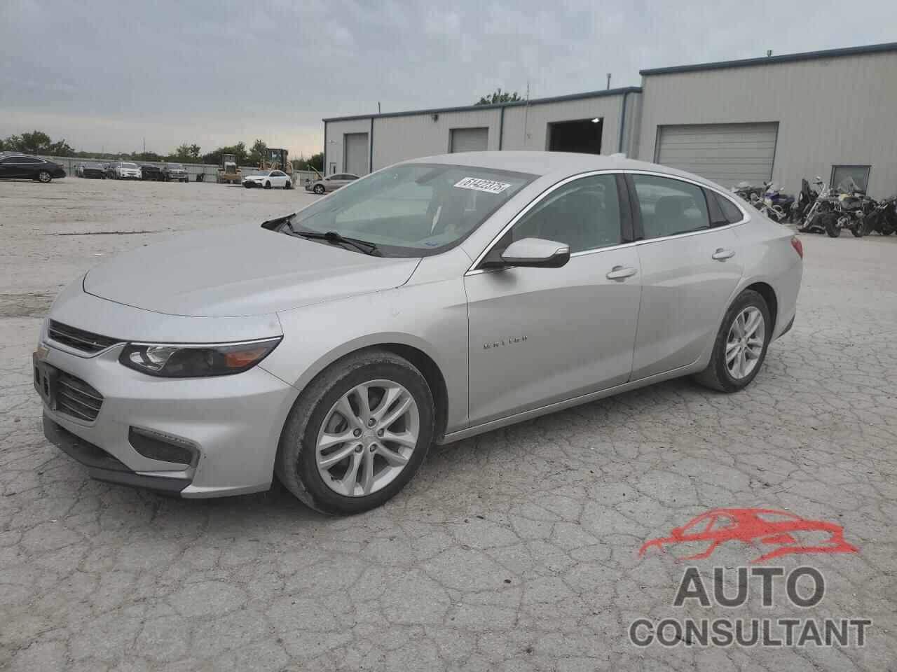 CHEVROLET MALIBU 2018 - 1G1ZD5ST3JF165547