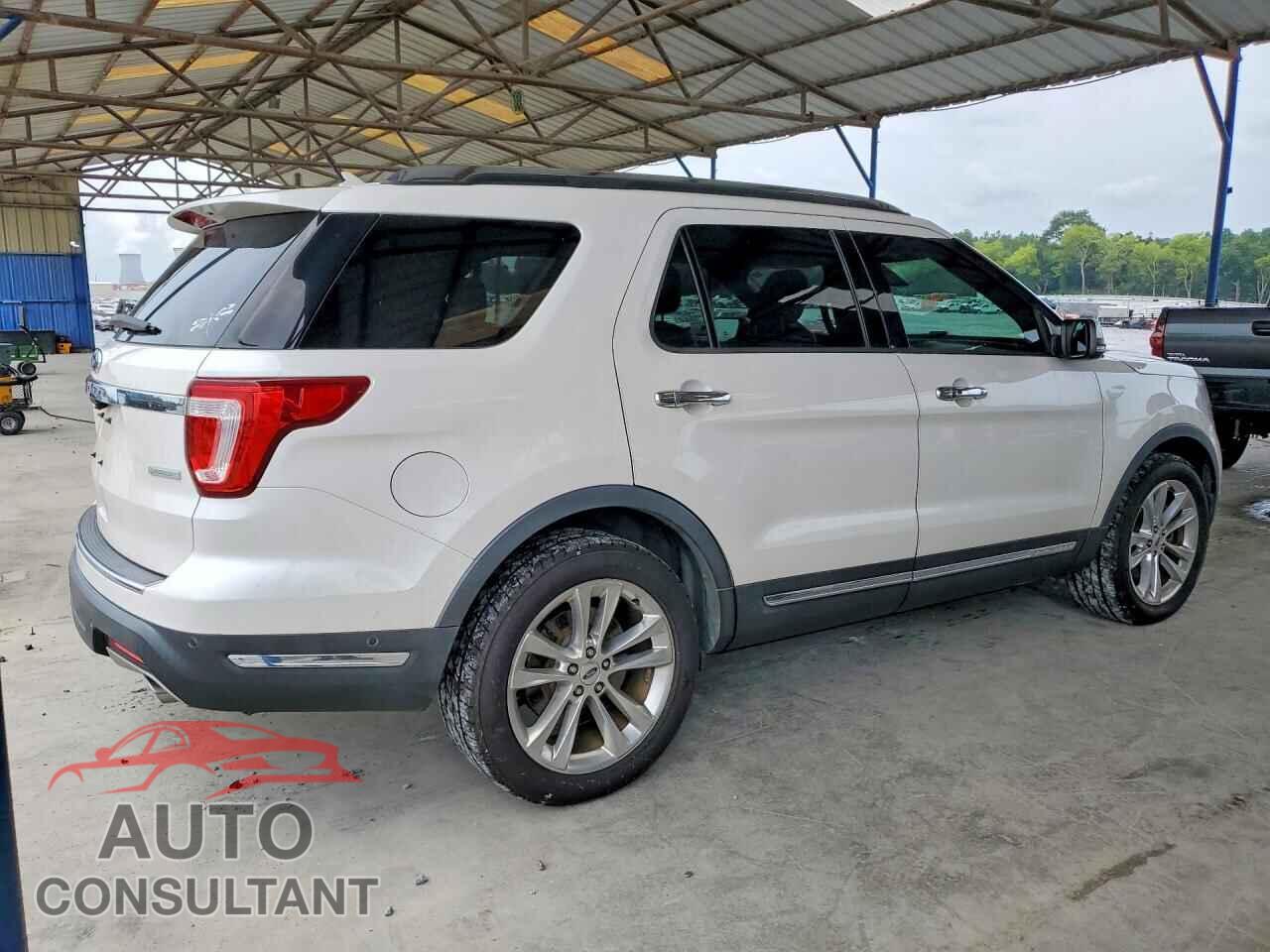 FORD EXPLORER 2018 - 1FM5K7FH3JGB15072