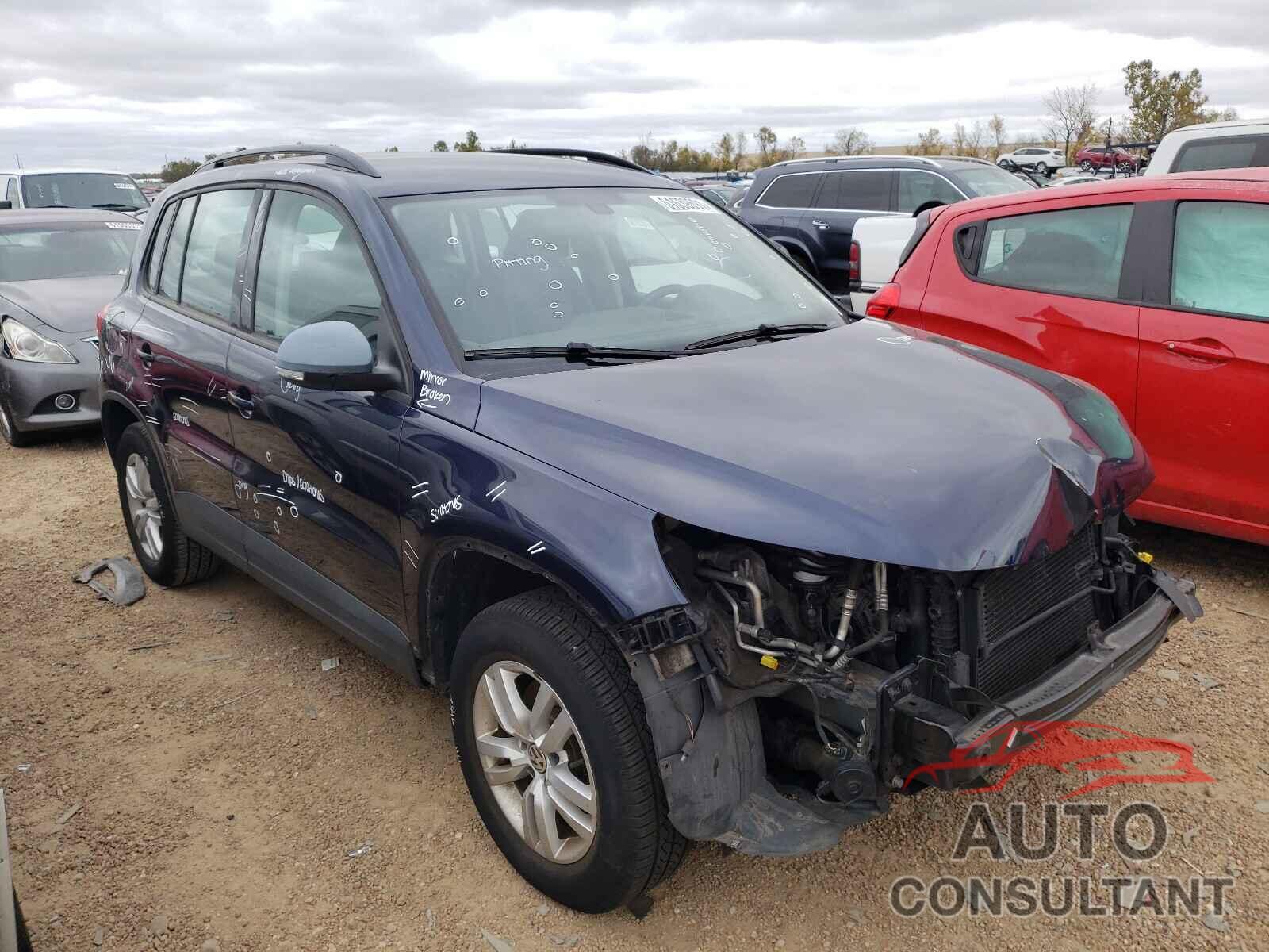 VOLKSWAGEN TIGUAN 2016 - WVGAV7AXXGW601204