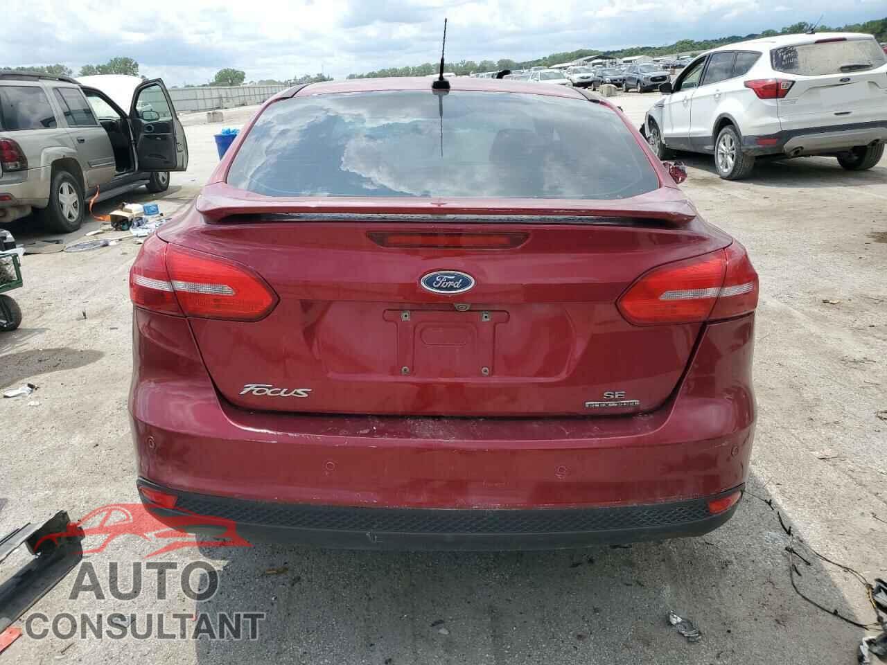 FORD FOCUS 2015 - 1FADP3F22FL368703
