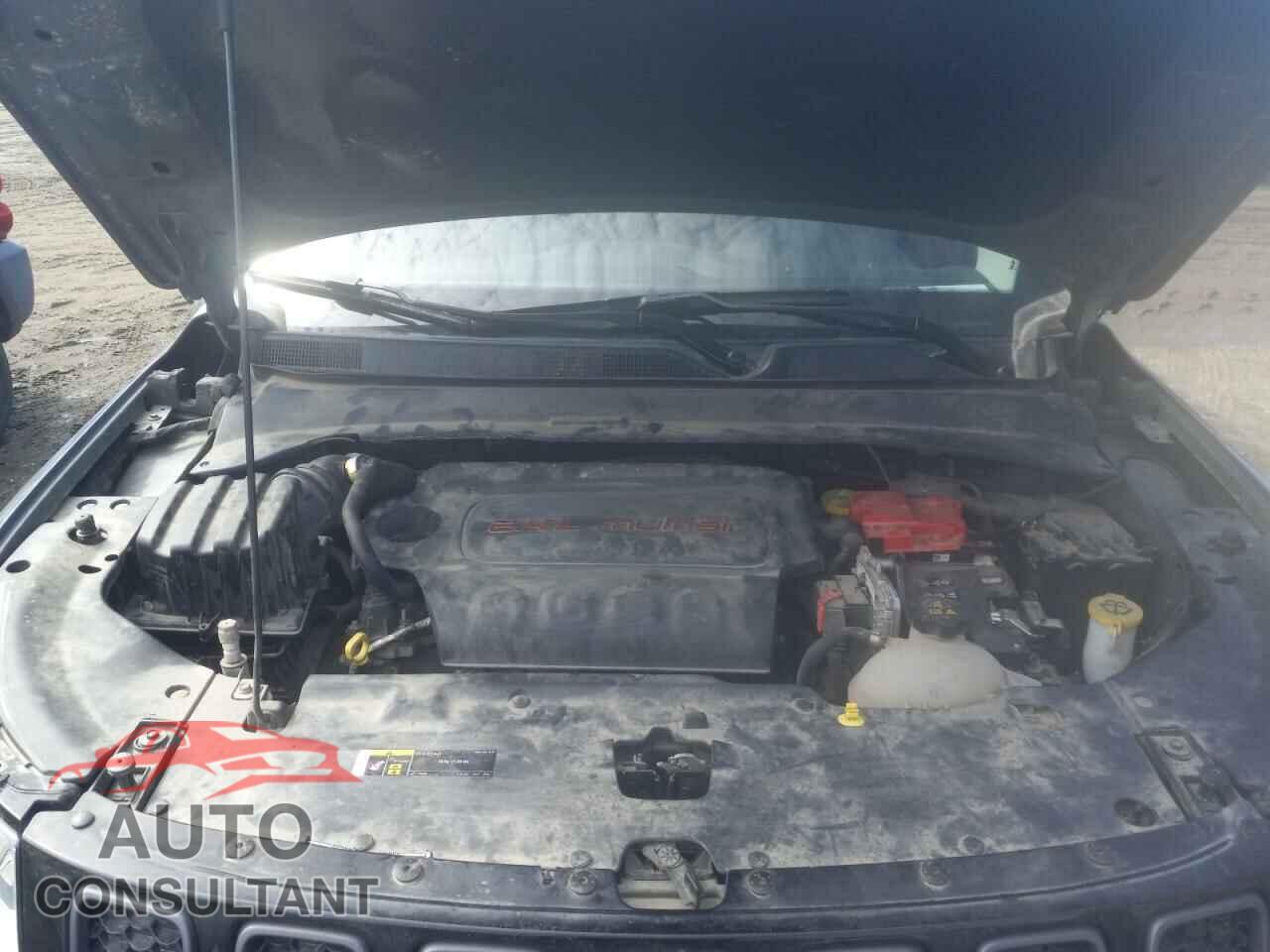 JEEP COMPASS 2020 - 3C4NJDDB8LT203621