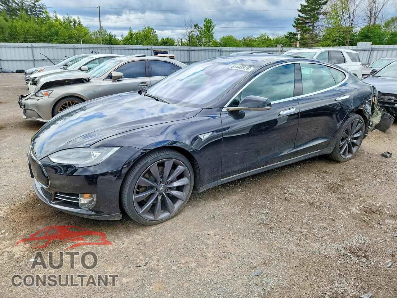 TESLA MODEL S 2015 - 5YJSA1S26FF096558