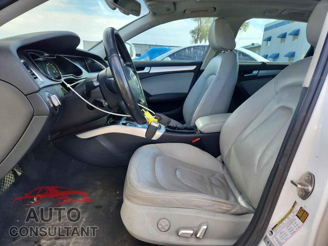 AUDI A4 2013 - WA1VFAFLXDA206030