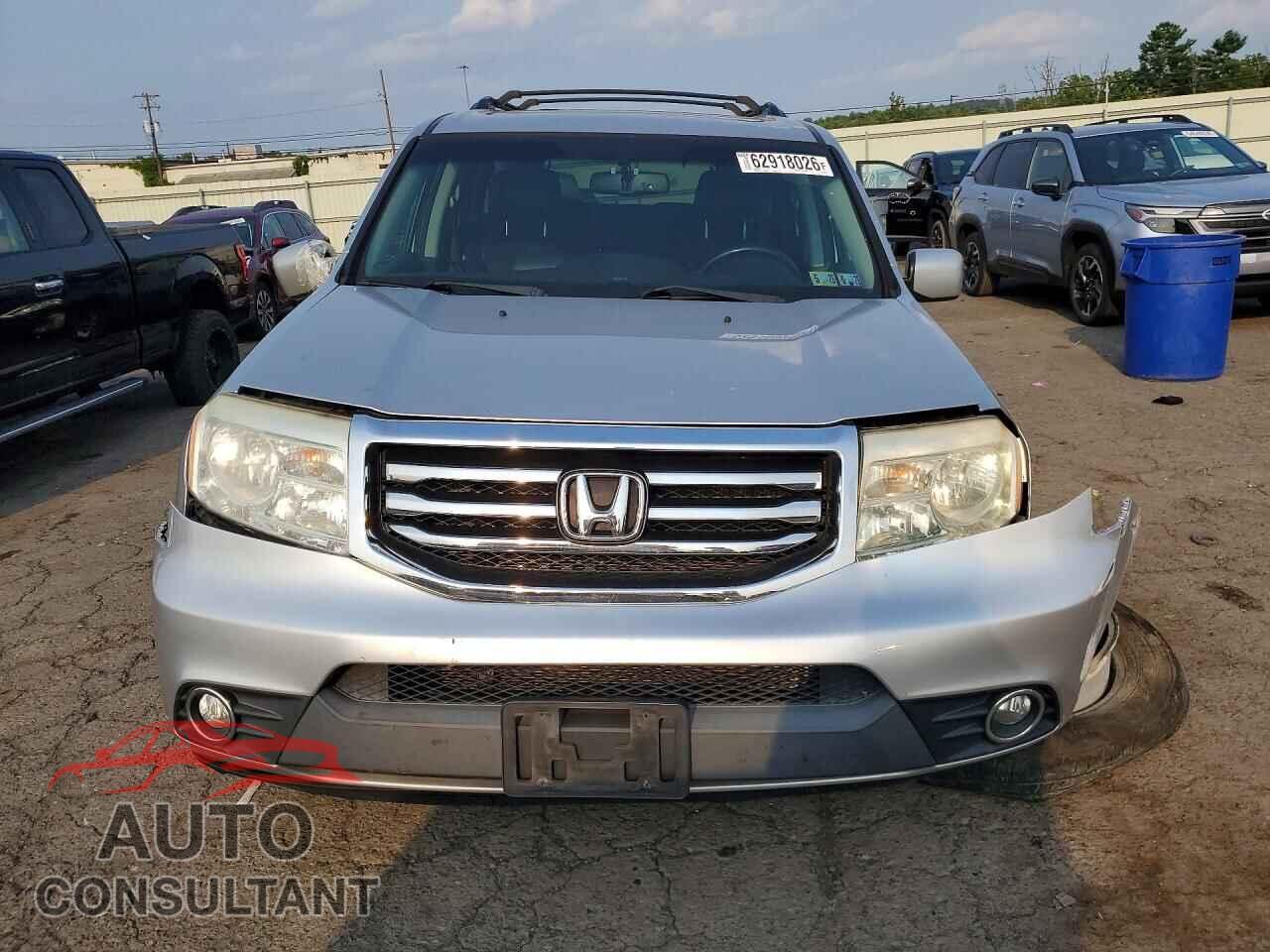 HONDA PILOT 2015 - 5FNYF4H77FB067215
