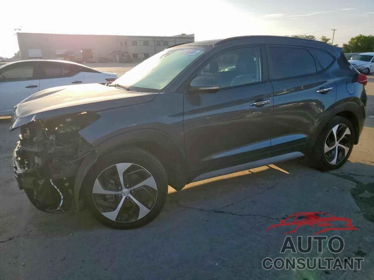 HYUNDAI TUCSON 2018 - KM8J3CA22JU829977