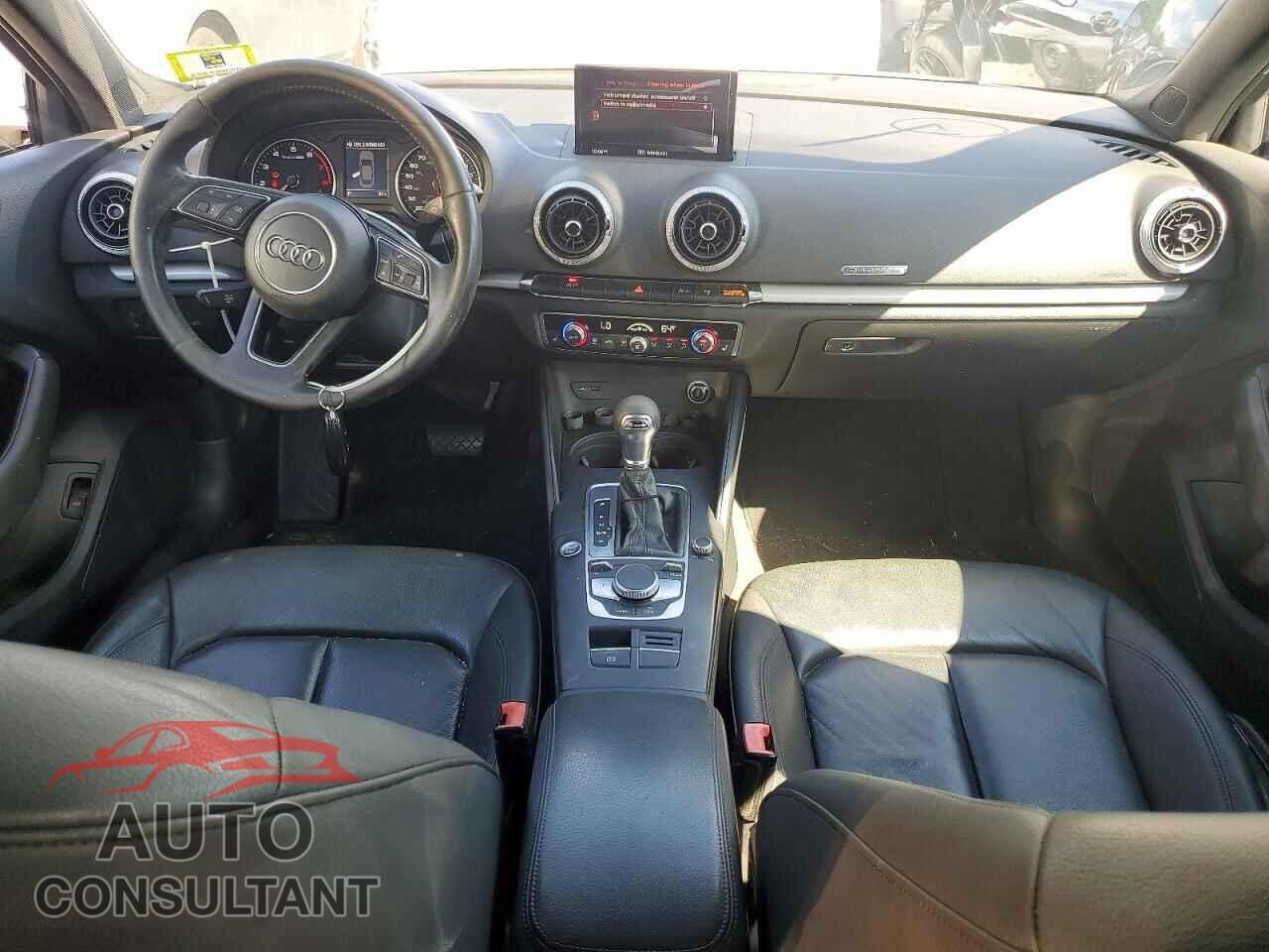AUDI A3 2017 - WAUB8GFF6H1033206