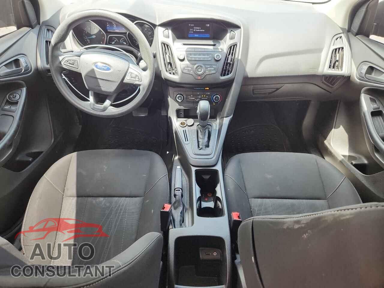 FORD FOCUS 2016 - 1FADP3E28GL275316