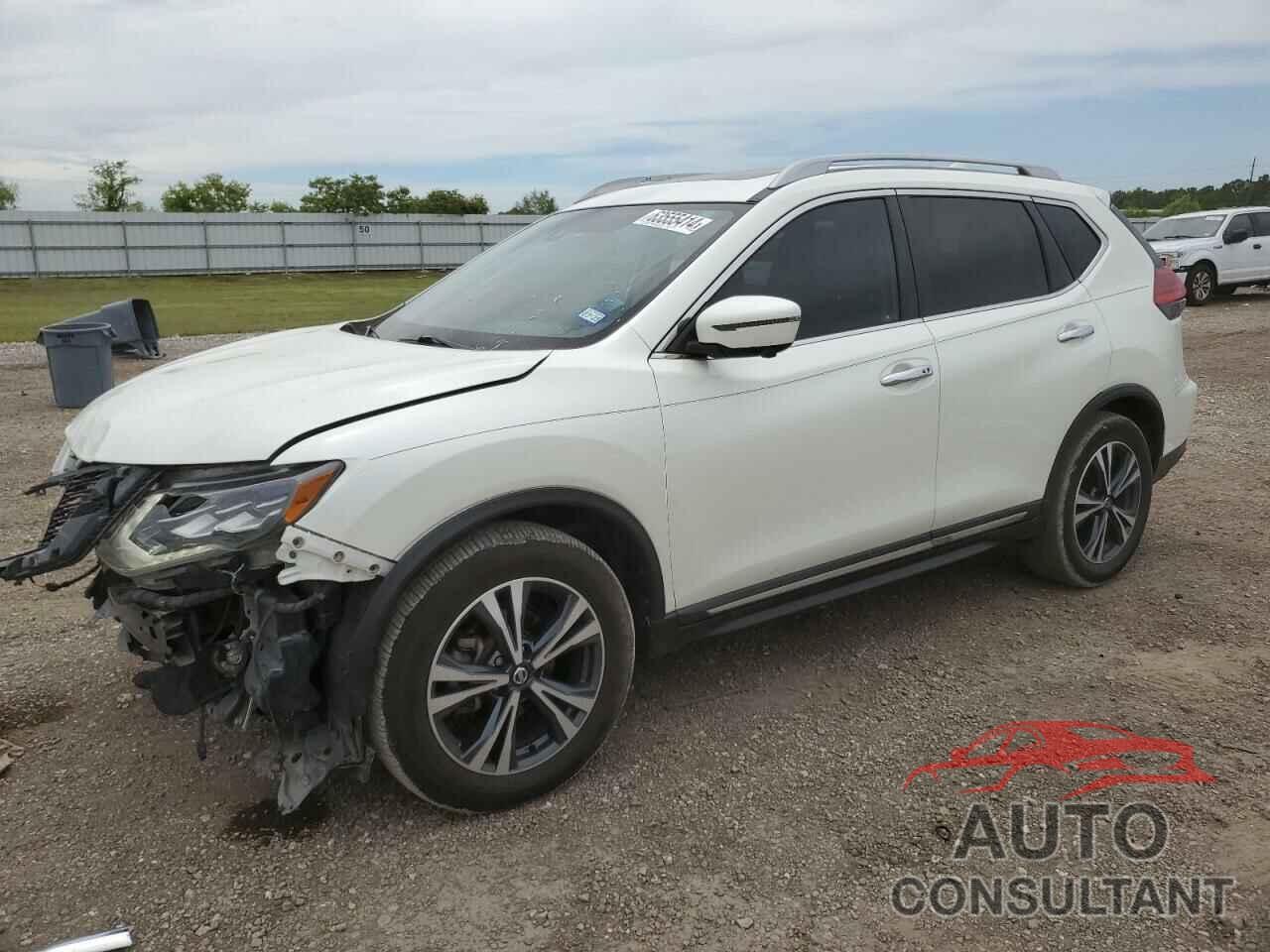 NISSAN ROGUE 2017 - 5N1AT2MT3HC759131