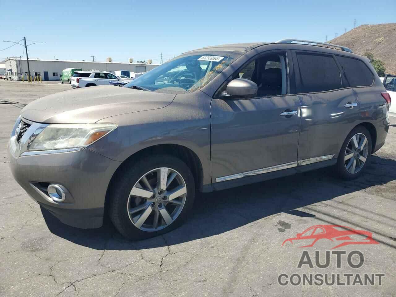 NISSAN PATHFINDER 2013 - 5N1AR2MM7DC608522