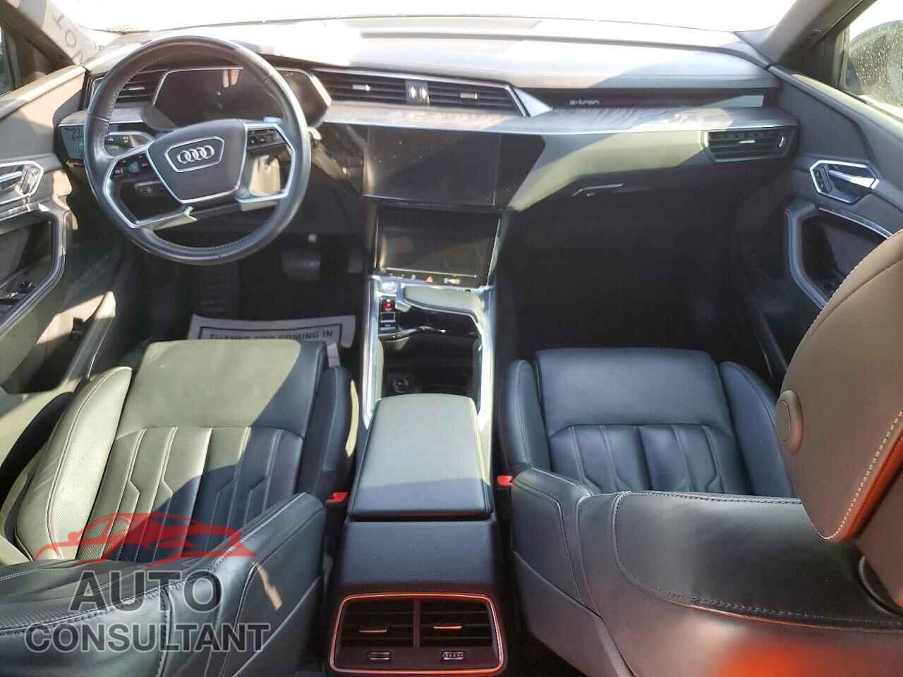 AUDI E-TRON 2019 - WA1VAAGE3KB007357
