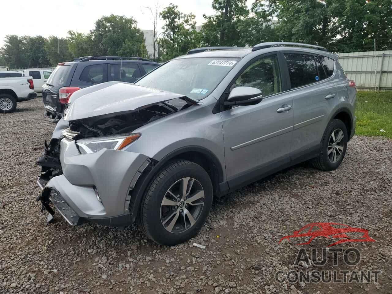 TOYOTA RAV4 2018 - JTMRFREV7JD235309