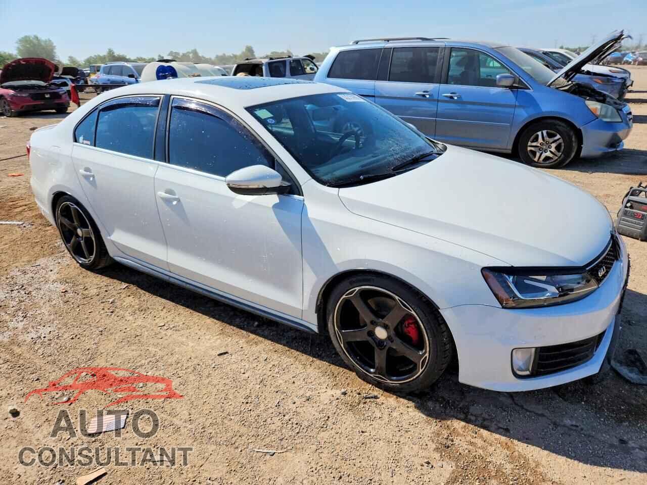 VOLKSWAGEN JETTA 2013 - 3VW4S7AJ2DM299518