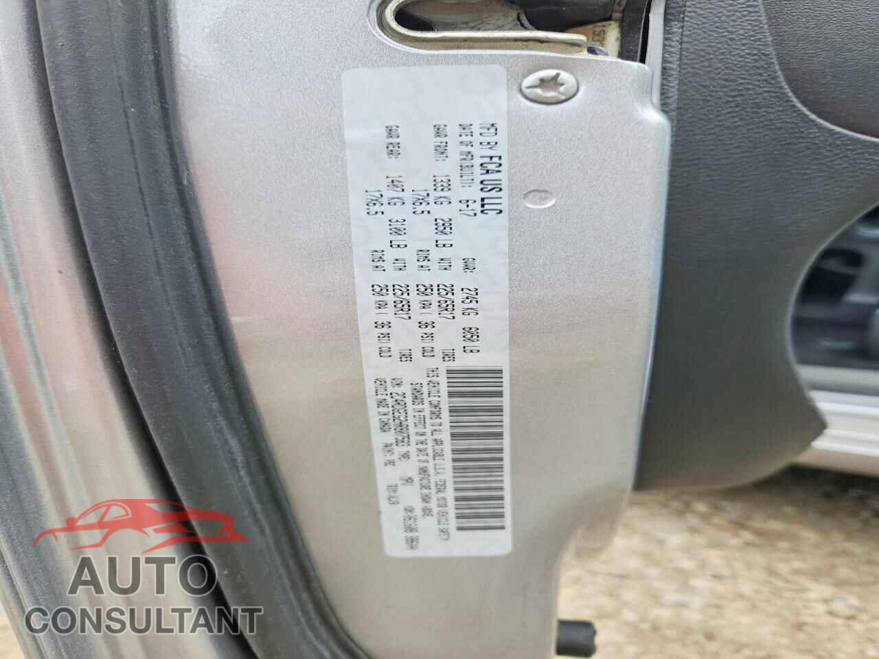 DODGE CARAVAN 2017 - 2C4RDGEG2HR807583