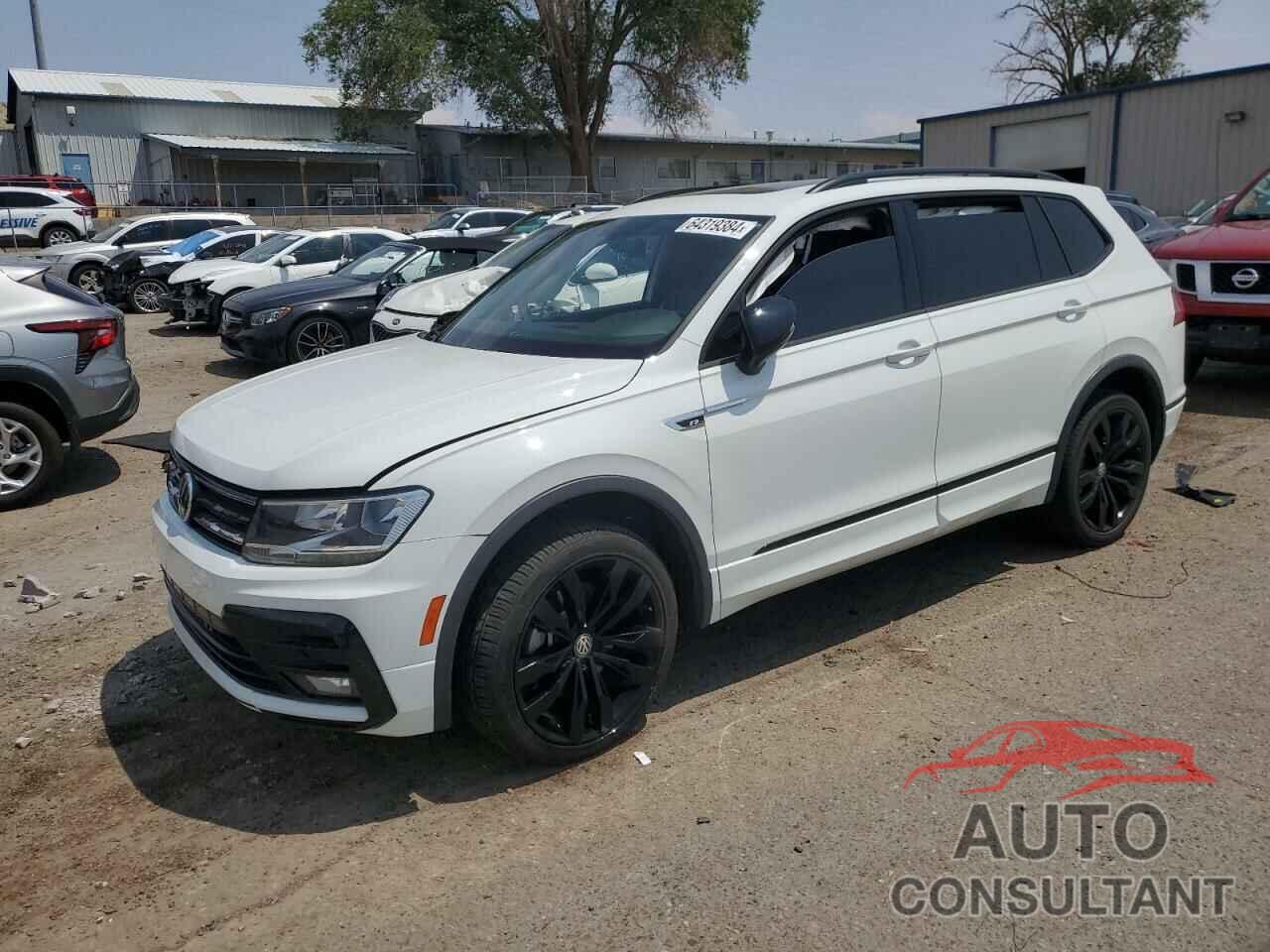 VOLKSWAGEN TIGUAN 2021 - 3VV2B7AX4MM121948