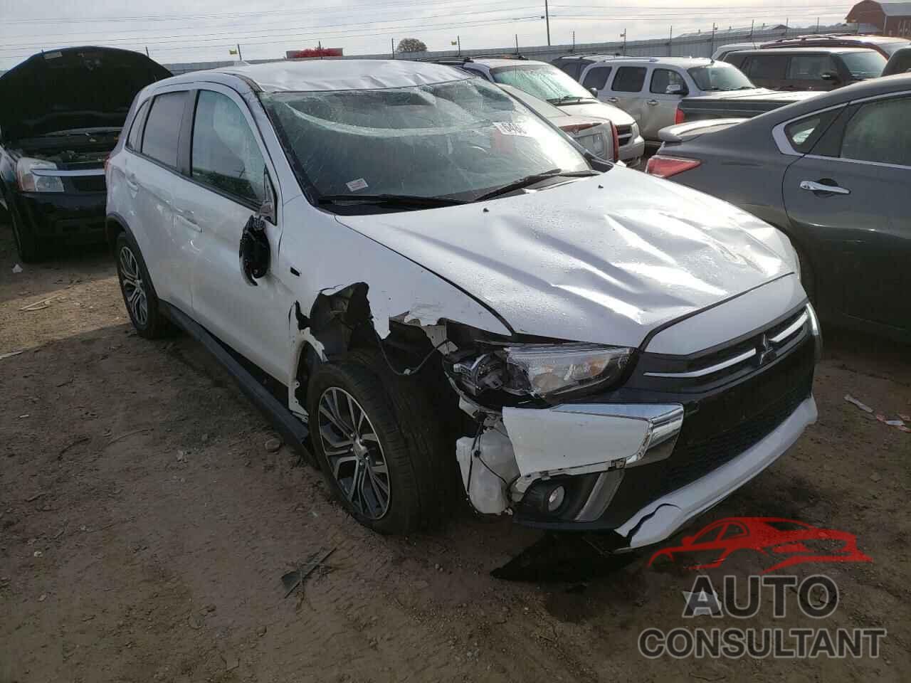 MITSUBISHI OUTLANDER 2019 - JA4AR3AU9KU000744