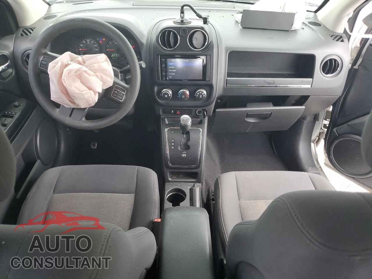 JEEP COMPASS 2012 - 1C4NJCBB1CD503696