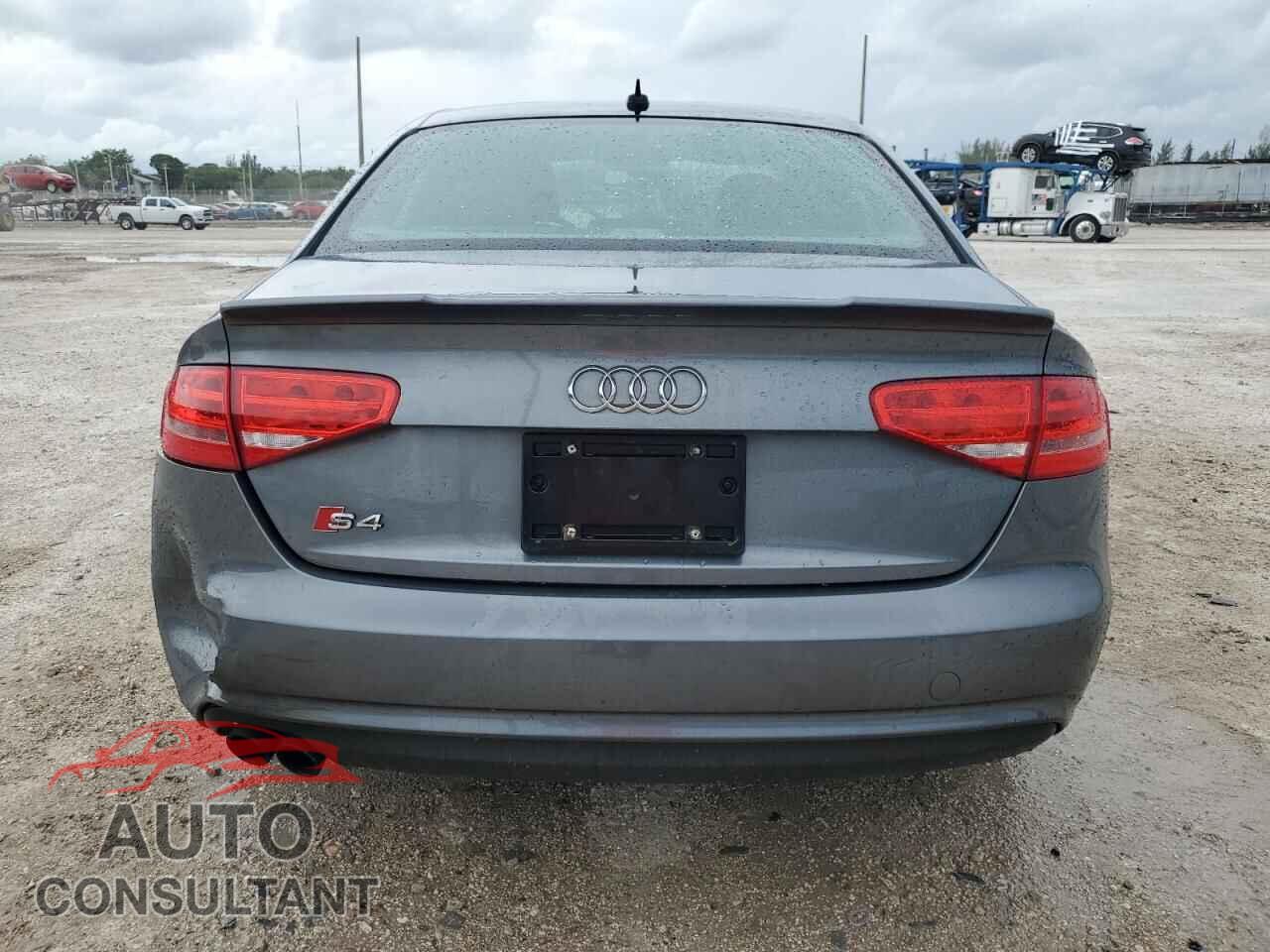 AUDI A4 2013 - WAUBFAFL8DN008397