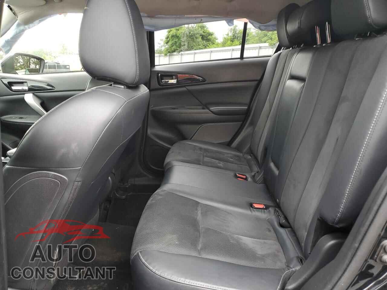 MITSUBISHI ECLIPSE 2022 - JA4ATWAA2NZ004098