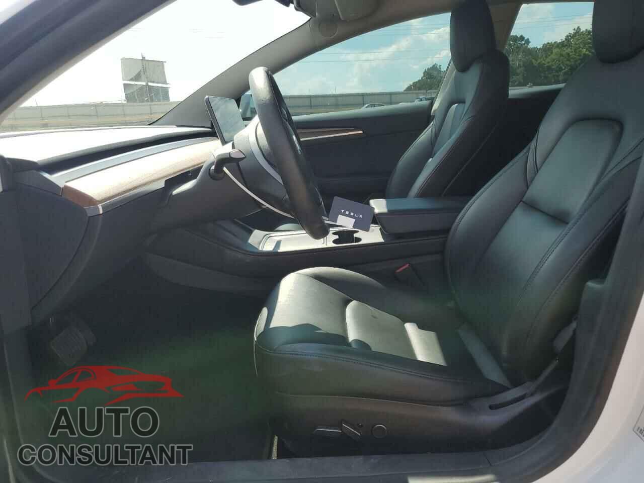 TESLA MODEL 3 2022 - 5YJ3E1EB1NF110403