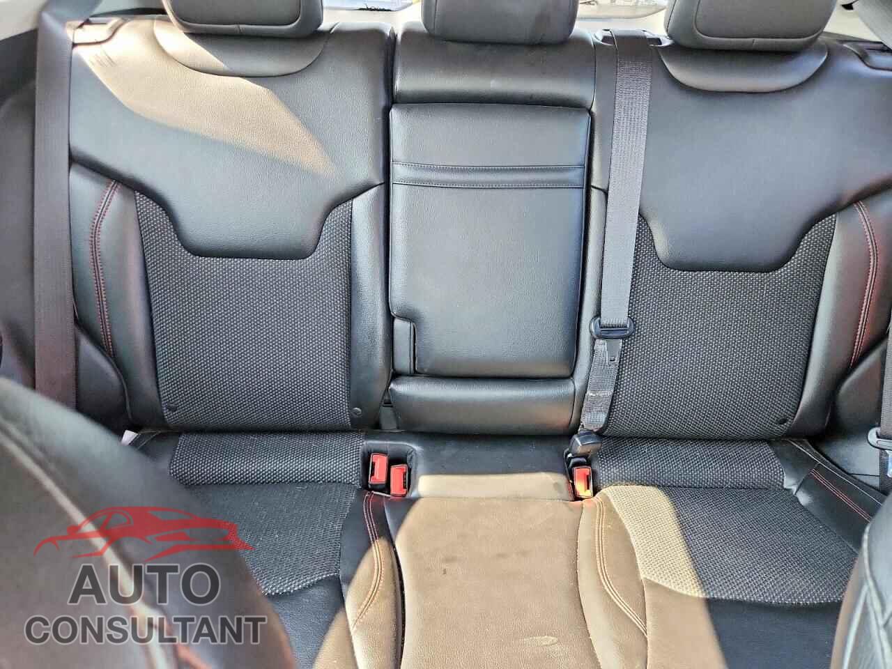 JEEP COMPASS 2018 - 3C4NJDDB5JT307979