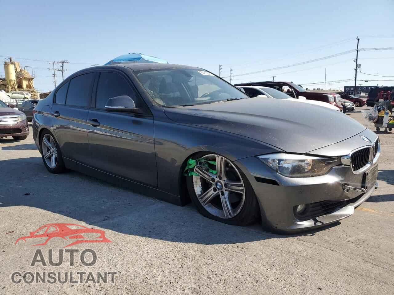 BMW 3 SERIES 2014 - WBA3C1C52EK116830