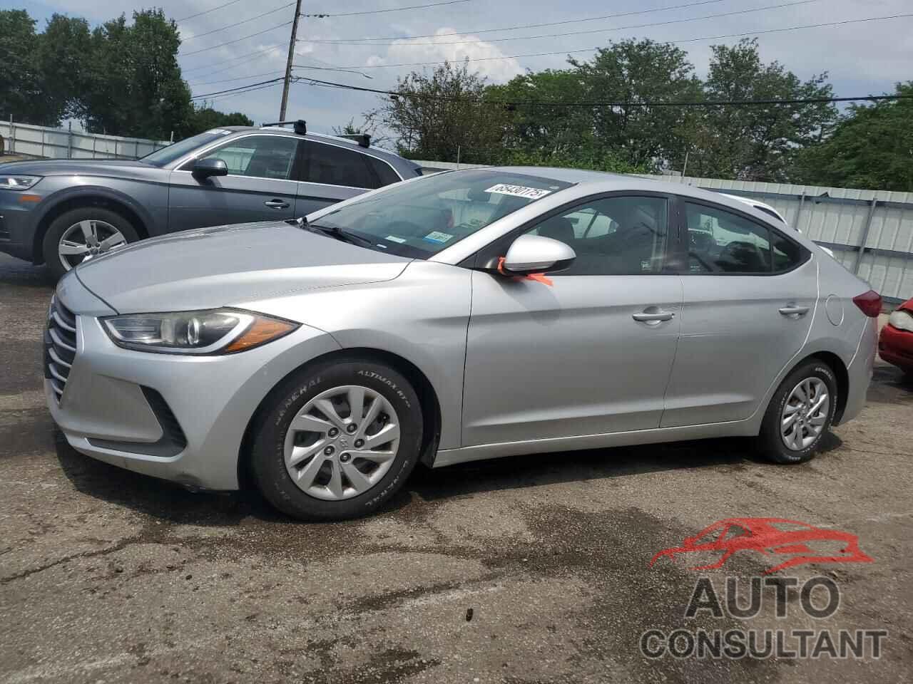 HYUNDAI ELANTRA 2018 - 5NPD74LF1JH250758