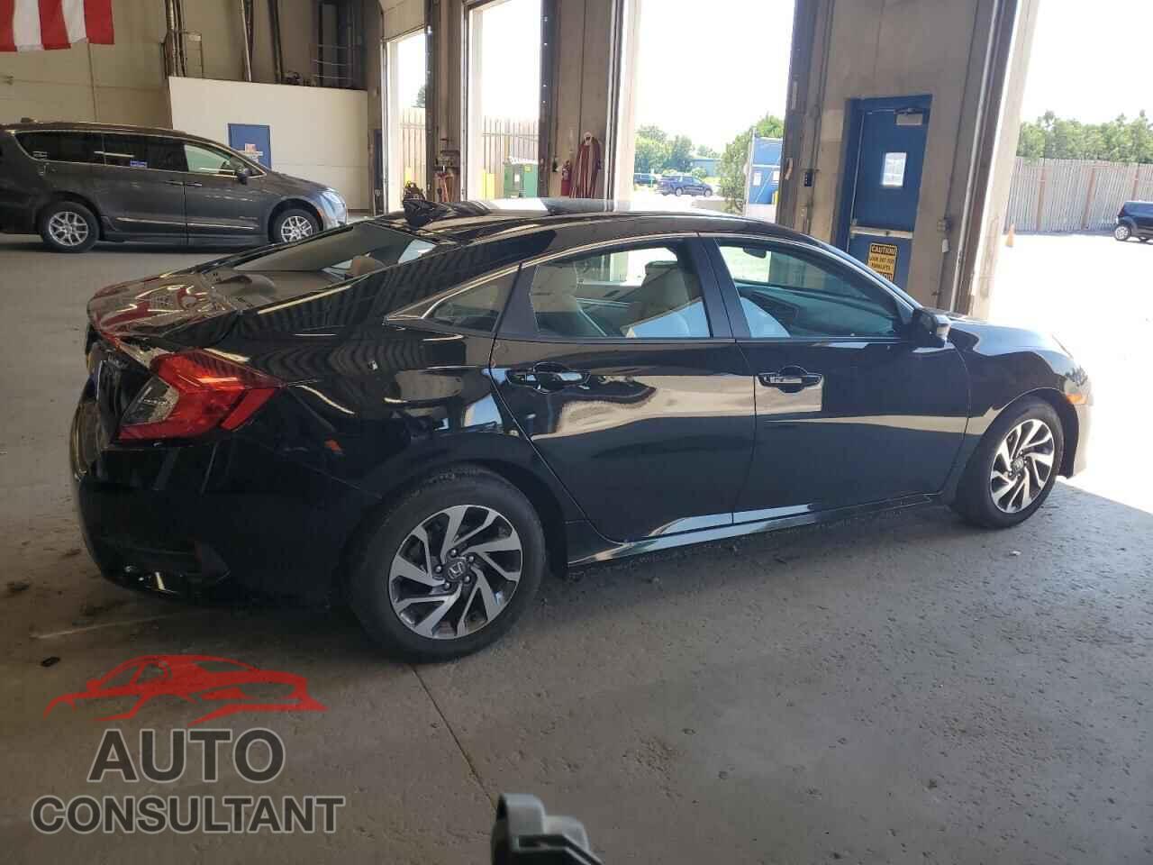 HONDA CIVIC 2017 - 19XFC2F71HE050863