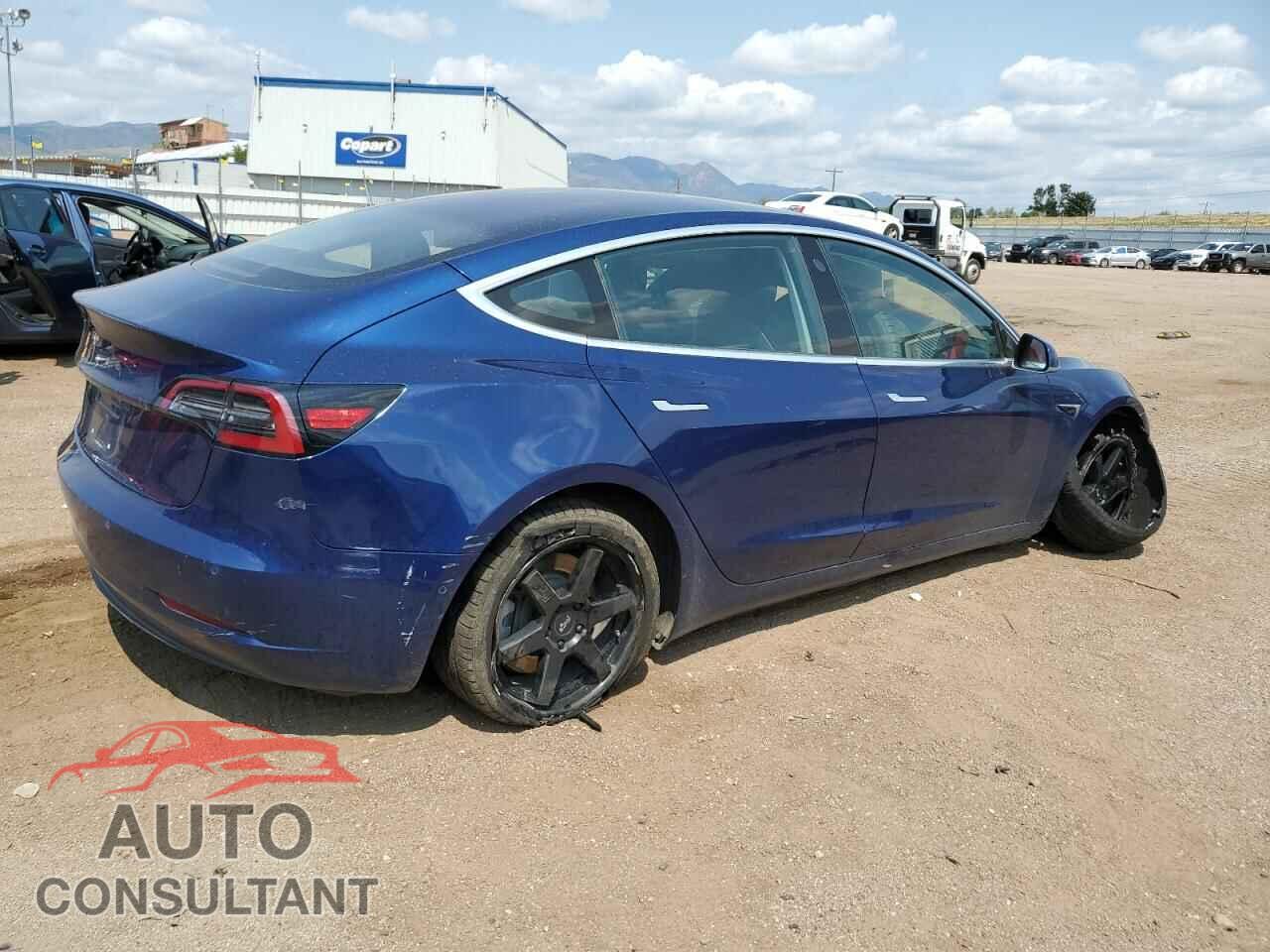 TESLA MODEL 3 2018 - 5YJ3E1EA5JF035027