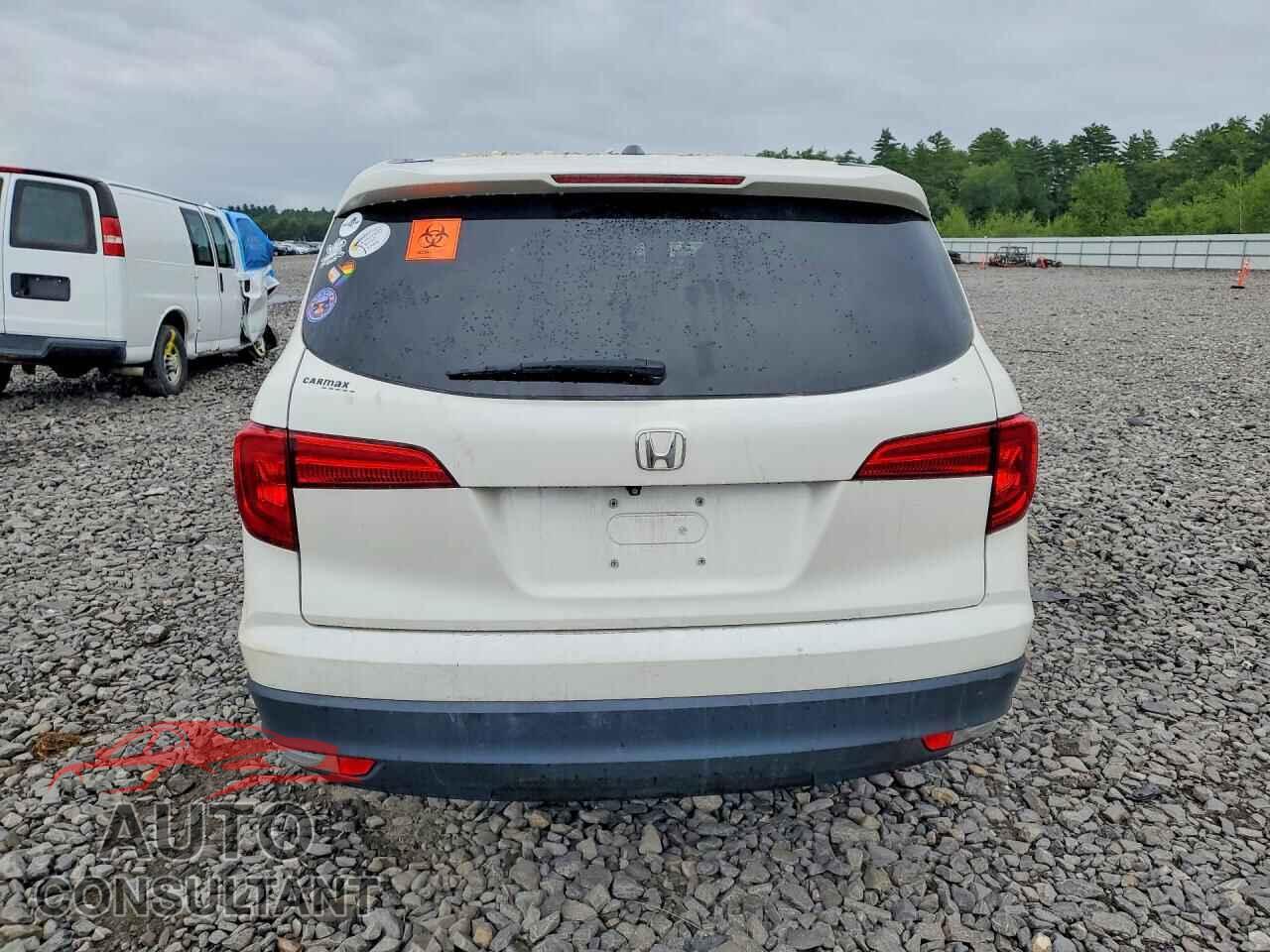 HONDA PILOT 2017 - 5FNYF5H54HB032882
