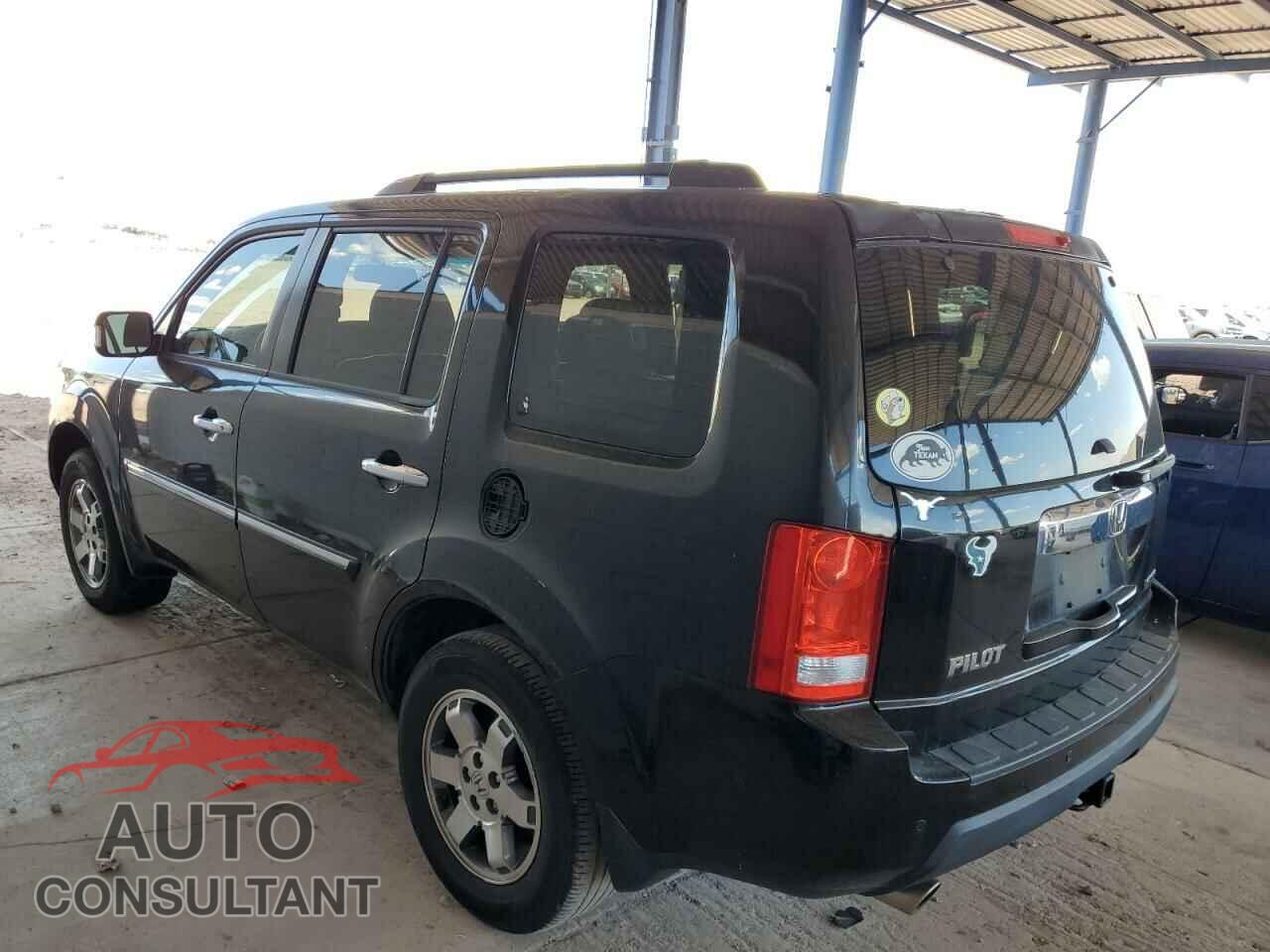 HONDA PILOT 2011 - 5FNYF3H94BB051155