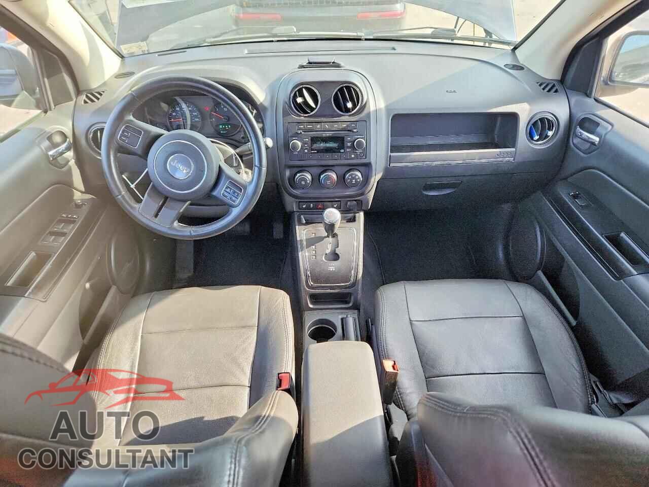 JEEP COMPASS 2011 - 1J4NF1FB4BD226390