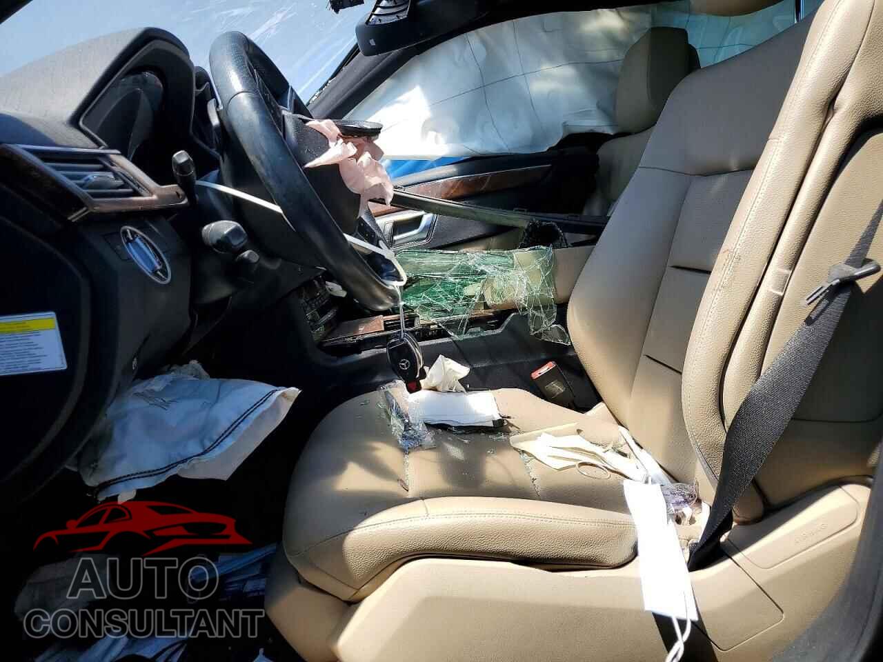 MERCEDES-BENZ E-CLASS 2012 - WDDHF5KB8CA607698