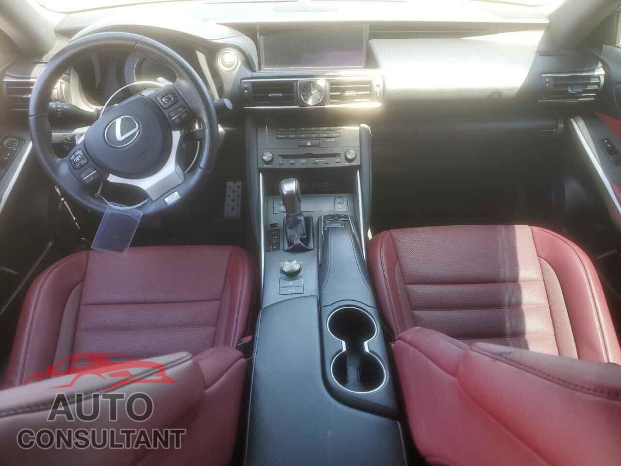 LEXUS IS 2019 - JTHBA1D26K5092985