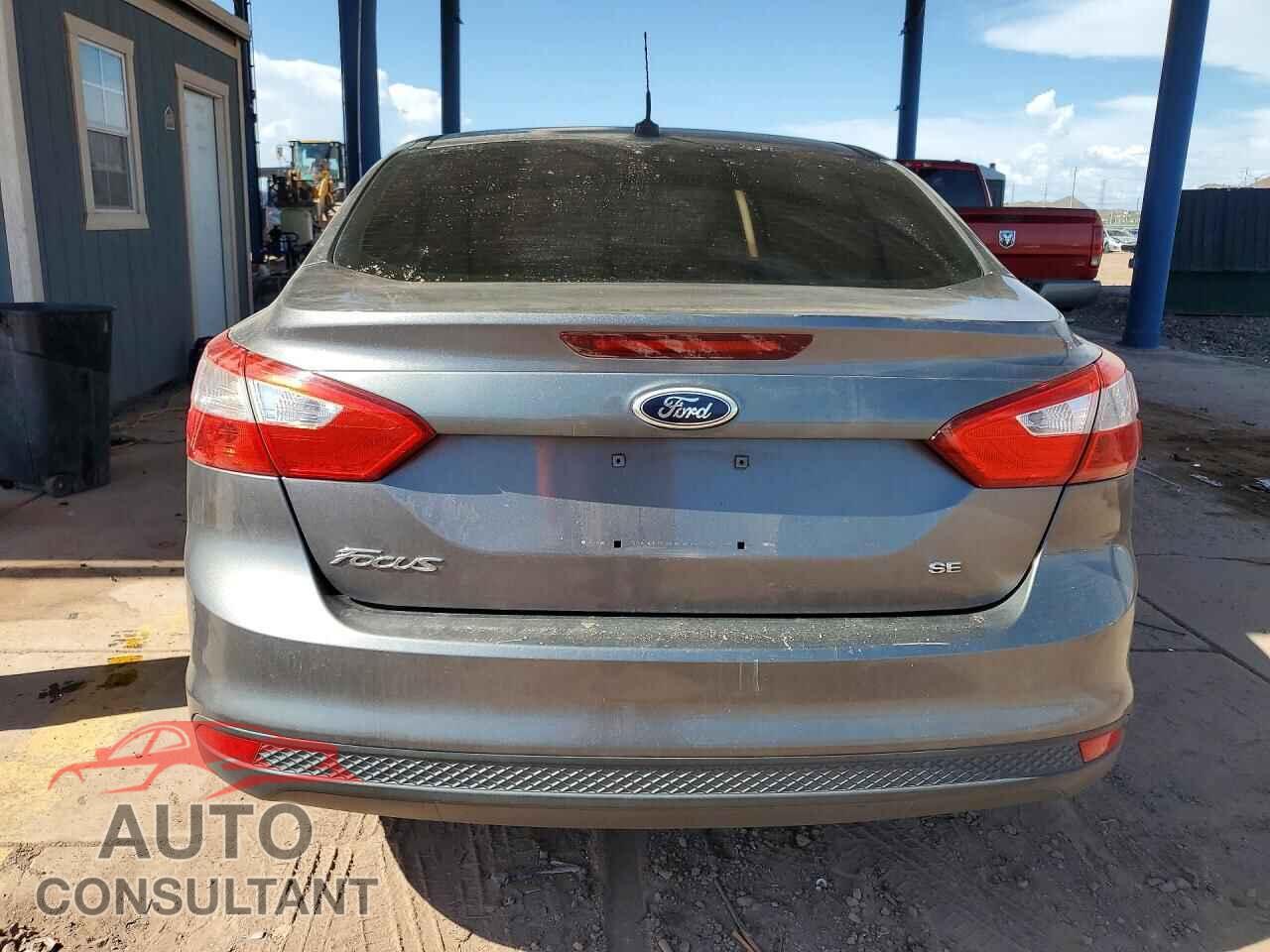 FORD FOCUS 2014 - 1FADP3F27EL441952