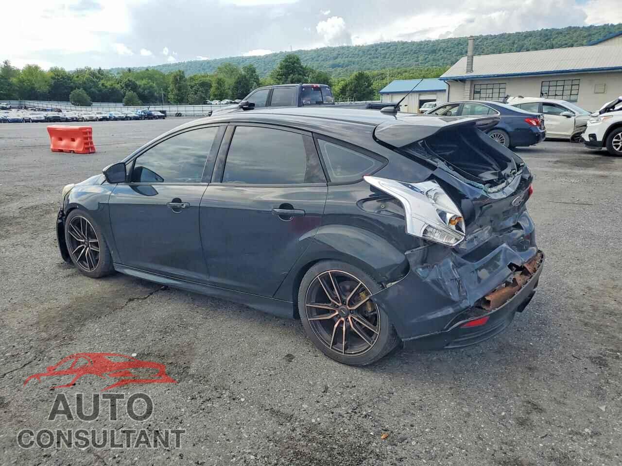 FORD FOCUS 2014 - 1FADP3L90EL212210