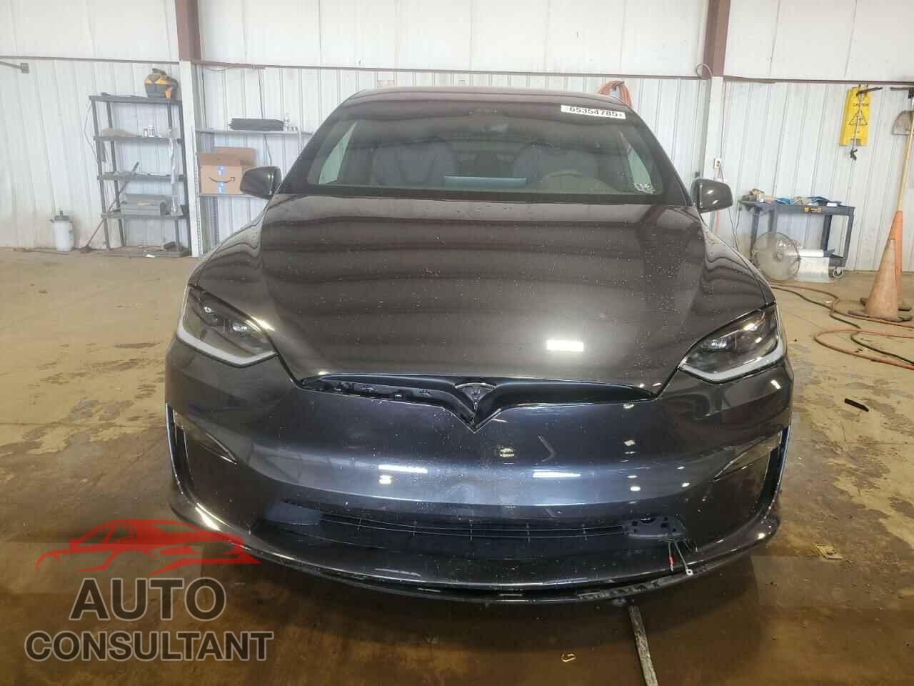 TESLA MODEL X 2024 - 7SAXCDE53RF440412