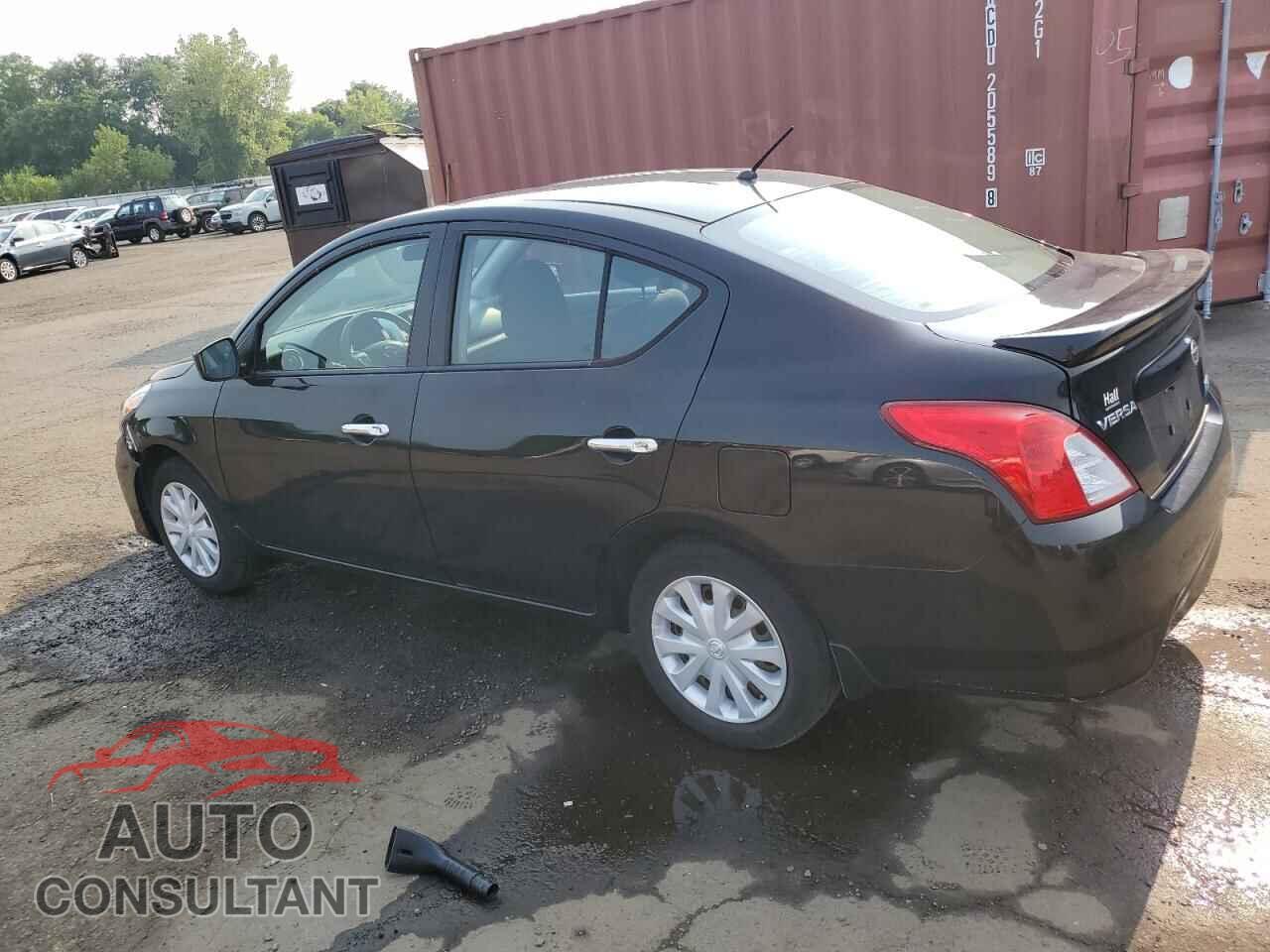 NISSAN VERSA 2015 - 3N1CN7AP3FL936521